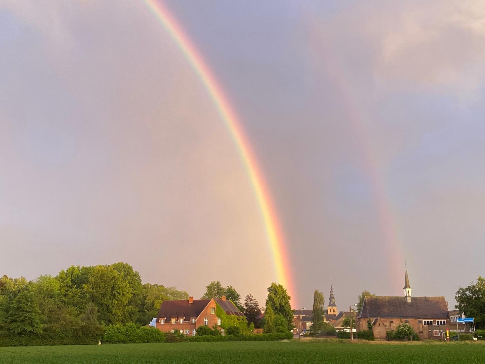 Het Bed Van Den Doktoor Meerhout Exteriér fotografie
